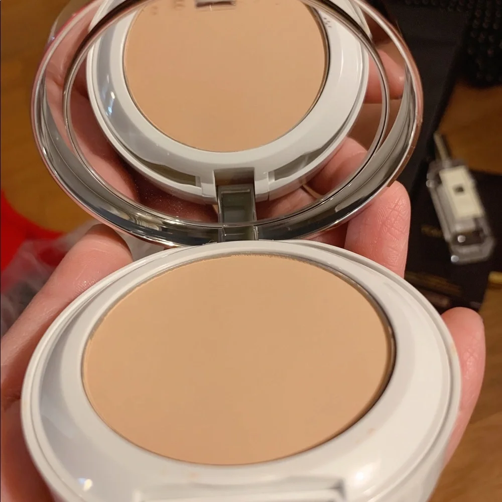 clinique beyond perfecting 0.5 breeze（VF